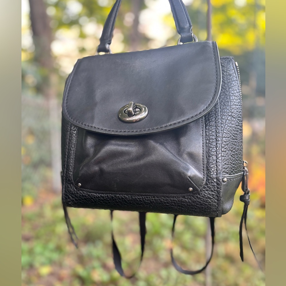 Coach Black Leather Shoulder Bag